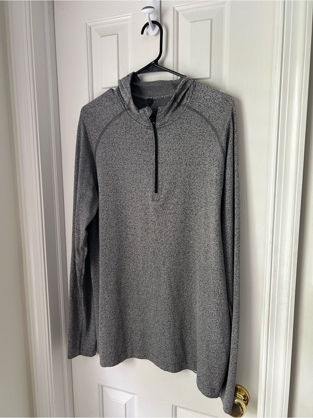 lululemon athletica Gray Quarter-Zip Hooded Long Sleeve Pullover